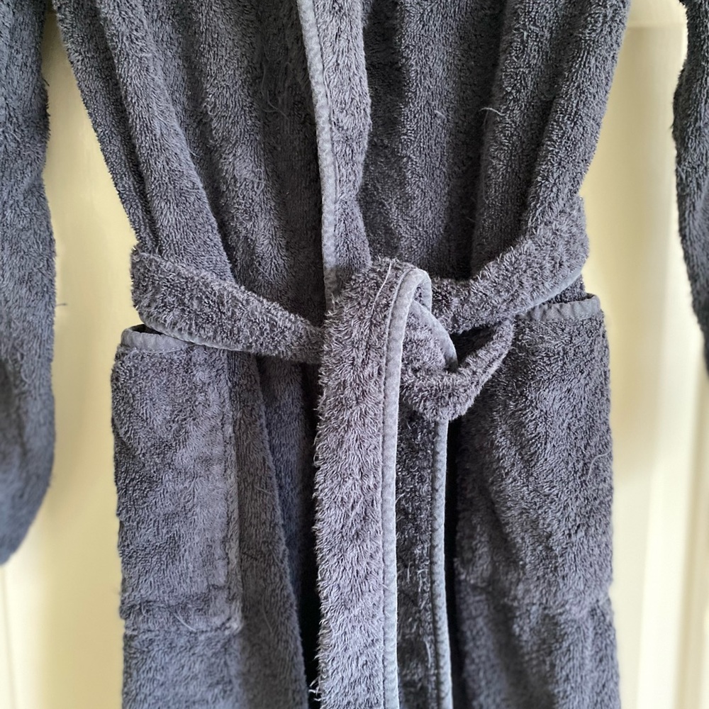 LUXURY PLUSH LONG ROBE -Restoration Hardware - Picture 2 of 8